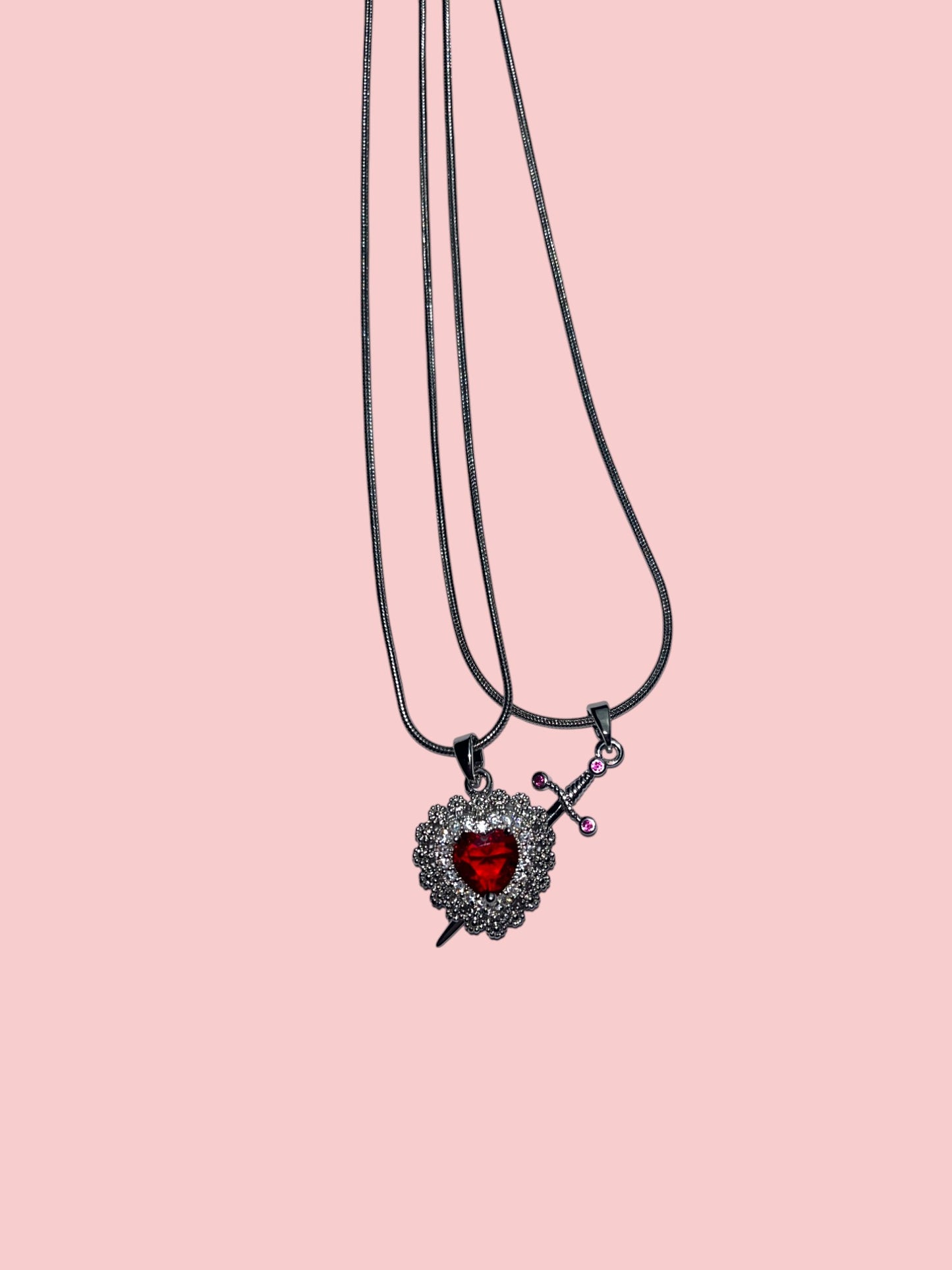 Set de colier din argint „Sabie Vintage Heart”